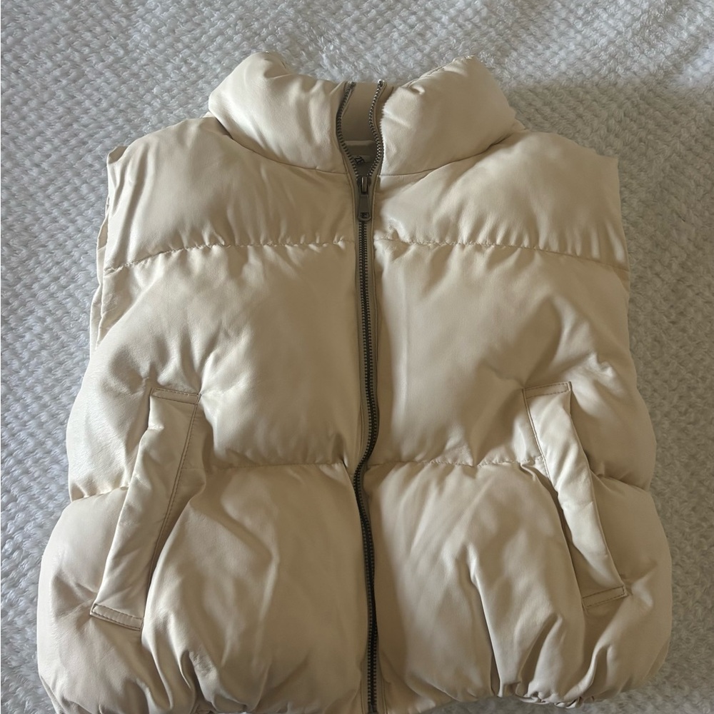 Double Zero Beige Puffer Vest